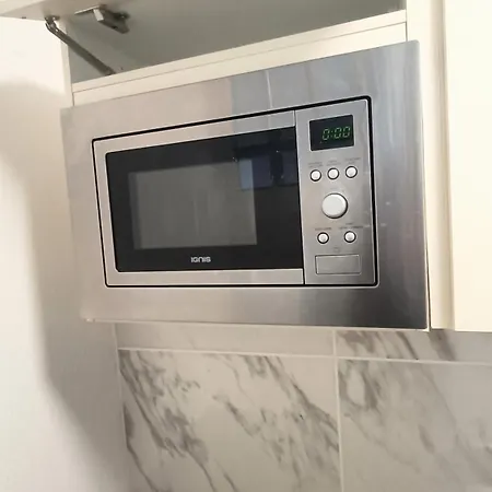 Neu-Isenburg Apartment *